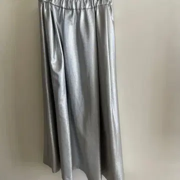 1er Arrondissment 실버 플레어 롱 스커트