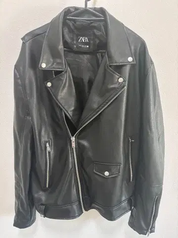 ZARA 블랙 가죽 라이더 자켓