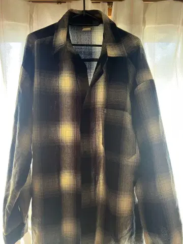 Calypso 체크 무늬 긴팔 셔츠