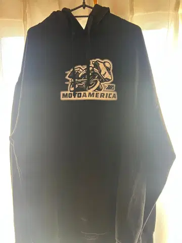 킹 오브 바가스 MOTOAMERICA 블랙 후드 부착 후드티