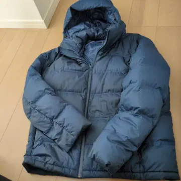 UNIQLO XL 네이비 심리스 다운 자켓