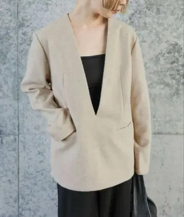 [ 새상품급 ] select MOCA by son 디 V넥 풀오버