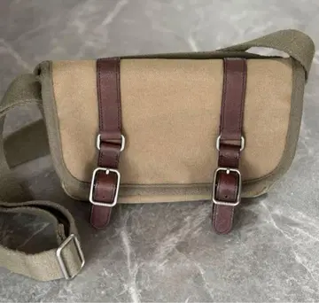 TOUT Y EST 투티에 SAC BOUT MINI 숄더백