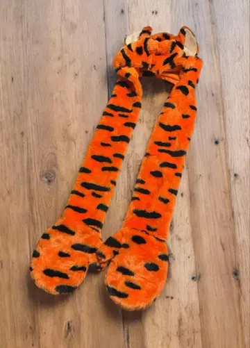 디즈니 티거 팬캡 머플러 장갑 그로브 모자