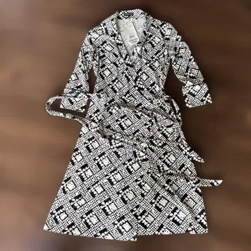 INDIVI 긴팔 무릎 기장 원피스 M 화이트 블랙