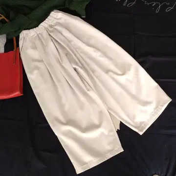 고베 샤나, 코쿤 팬츠 미사용에 가까움. 새상품급