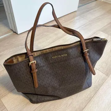 MICHAEL KORS 브라운 토트백