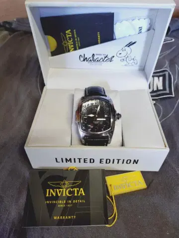 INVICTA 인빅타 스누피 아날로그 워치 쿼츠 used