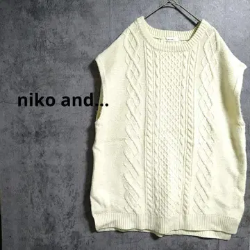 니코앤드 니트 베스트 사이드 슬릿 케이블 짜임 레이어드 루즈핏 L