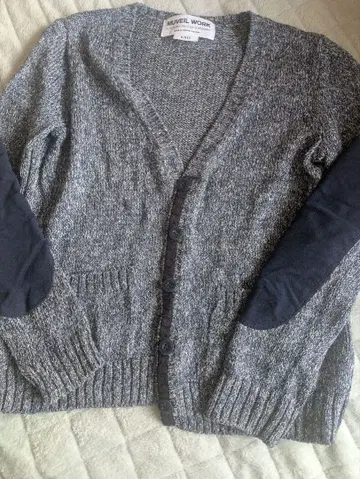 새상품급 MAUVE WORK 엘보 배치 가디건