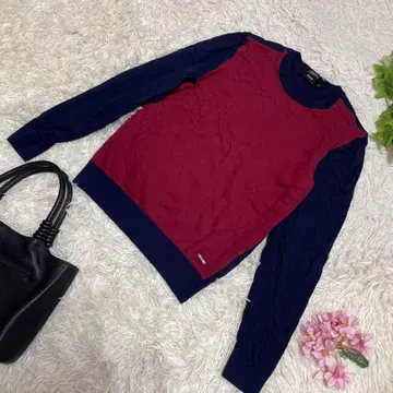 새상품급 휴고보스 긴팔 니트 크림슨 네이비 울100% 여성용 S