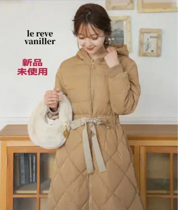 미사용 새상품  페이크 다운 허리 리본 베이지