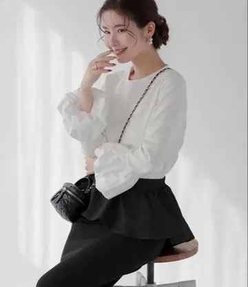 벌룬 슬리브 티셔츠 fitmore