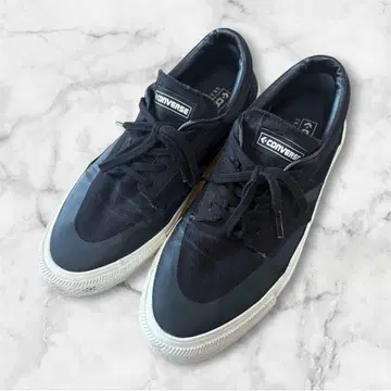 CONVERSE 블랙 스니커즈 26.5cm