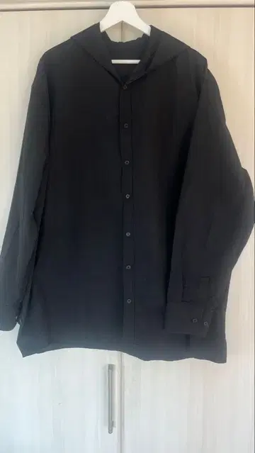 minsobi 후드 부착 오버 사이즈 셔츠 블랙