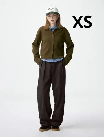 GU 치노 배럴 레그 턱 팬츠