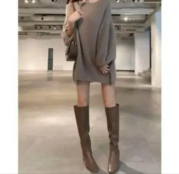 SNIDEL 라쿤 미니 니트 베이지 원피스