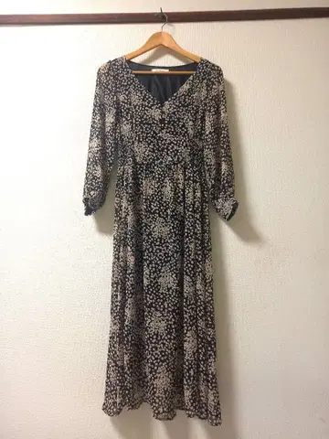 [ 미사용품 ] archives 꽃무늬 셔링 긴팔 원피스 프리 사이즈