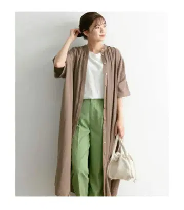 보일 개더 가운 원피스