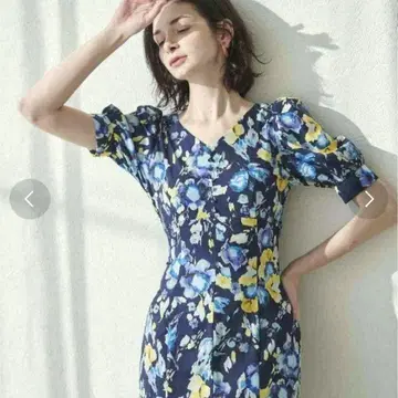 앙데팡당 드롭 워터 플라워 원피스