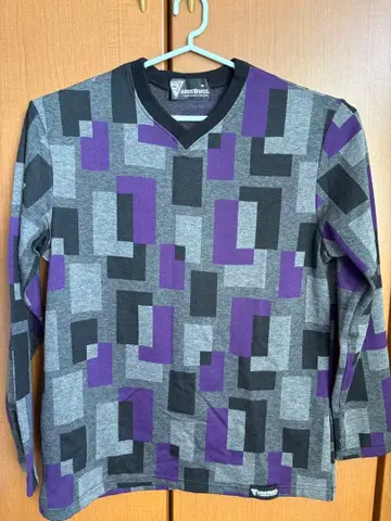 ARISTRIST XL 트레이닝복 기하학 패턴 그레이/퍼플/블랙