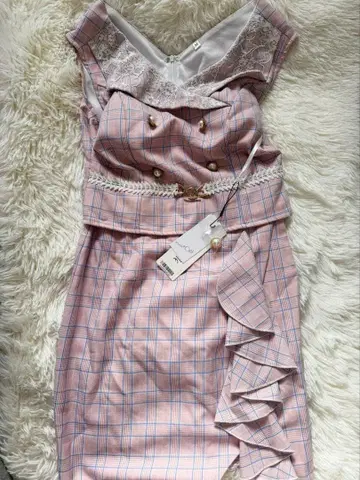 [ 택 포함 ] 핑크 계열 체크 무늬 드레스 [ 미사용 새상품 ]