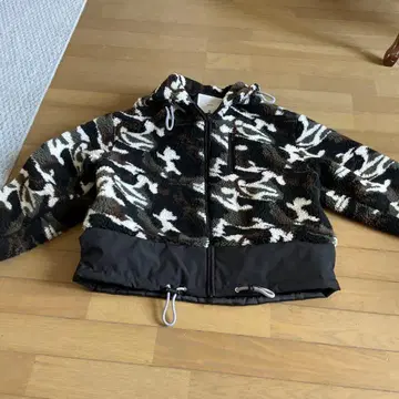 카모플라쥬 패턴 플리스 자켓