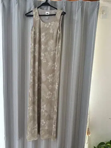 DKNY 꽃무늬 슬리브리스 롱 원피스 6