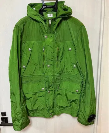 CP 컴퍼니 나일론 자켓