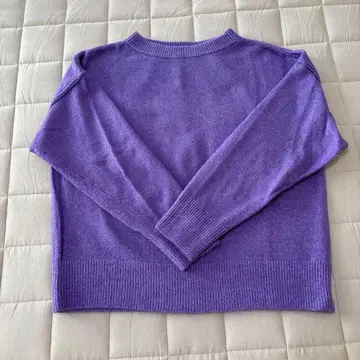 어반 리서치 도어스 백 턱 컬러 니트