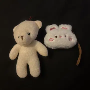 곰과 토끼의 봉제 인형 키링