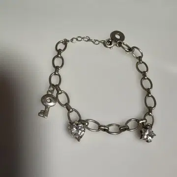 [쿠미쿄쿠] 실버 열쇠 하트 별 참 팔찌