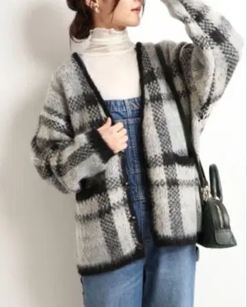 슬로브 이에나 모헤어 샤기 체크 무늬 니트 가디건 슬로브 이에나