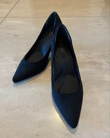 새상품급 블랙스 스웨이드 하이힐 펌프스