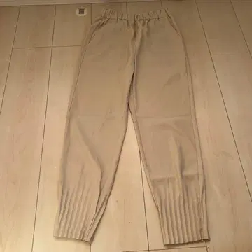 [ CAPRICIEUX LE'MAGE ] 새상품 팬츠