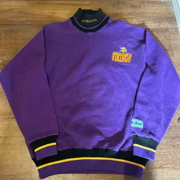 미국 빈티지 의류 미네소타 바이킹스 하이넥 맨투맨
