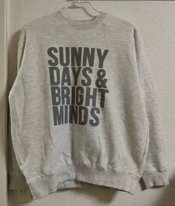 BARNYARDSTORM SUNNY 맨투맨 / 머신 워셔블