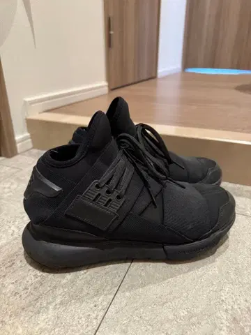 Y-3 QASA 스니커즈