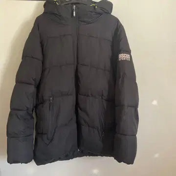 DISCUS SPORTTEC 블랙 다운 자켓