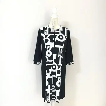 최근 미사용 LEONARD 레오나르 스트레치 원피스 택 포함