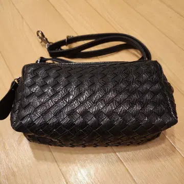 mal.rererr 뜨개질 디자인 블랙 가죽 숄더백