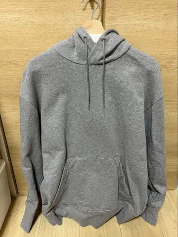 Y-3 그레이 후드 부착 후드티