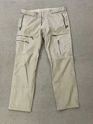 NEIL BARRETT 베이지 팬츠 48 사이즈