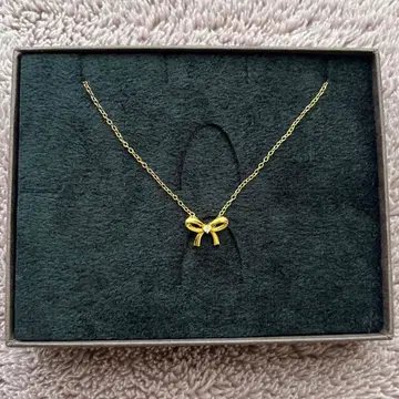 JEWELRY CASTLE 새상품 미사용 골드 리본 모티브 목걸이