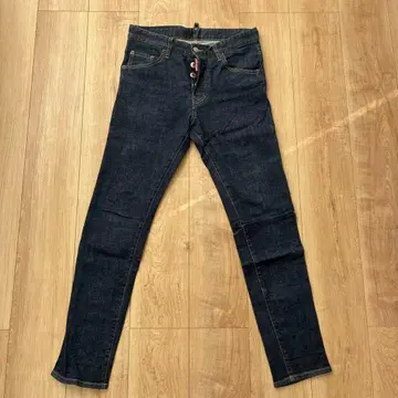 레어 DSQUARED2 44 리지드