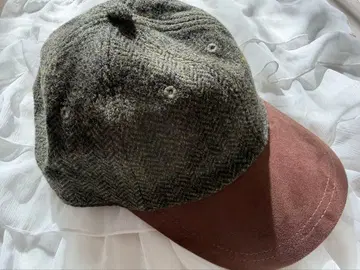 바나나리퍼블릭 키시 유타 착용 캡