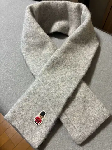 버킹엄 베어 머플러 매킨토시 철학 울 100%