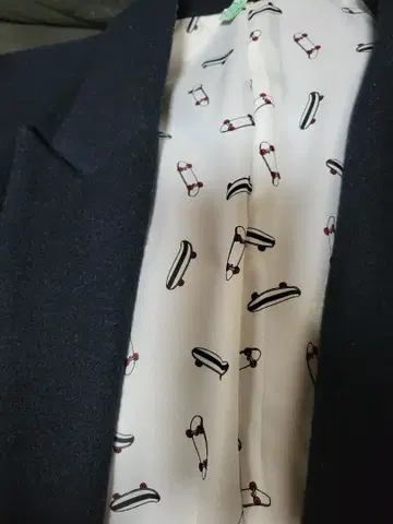 어반 리서치 네이비 더블 브레스트 롱 코트