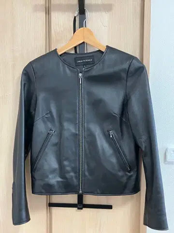 URBAN RESEARCH 블랙 가죽 자켓 블루종 노카라