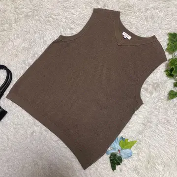 컨디션 최상 뷰티 앤 유스 코튼 베스트 카키 클리어피케 남성용 M